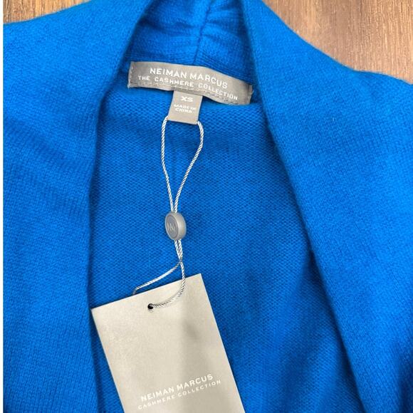 Neiman Marcus Cashmere Collection Buckle Wrap Sweater in Blue size XS NEW - Picture 6 of 7